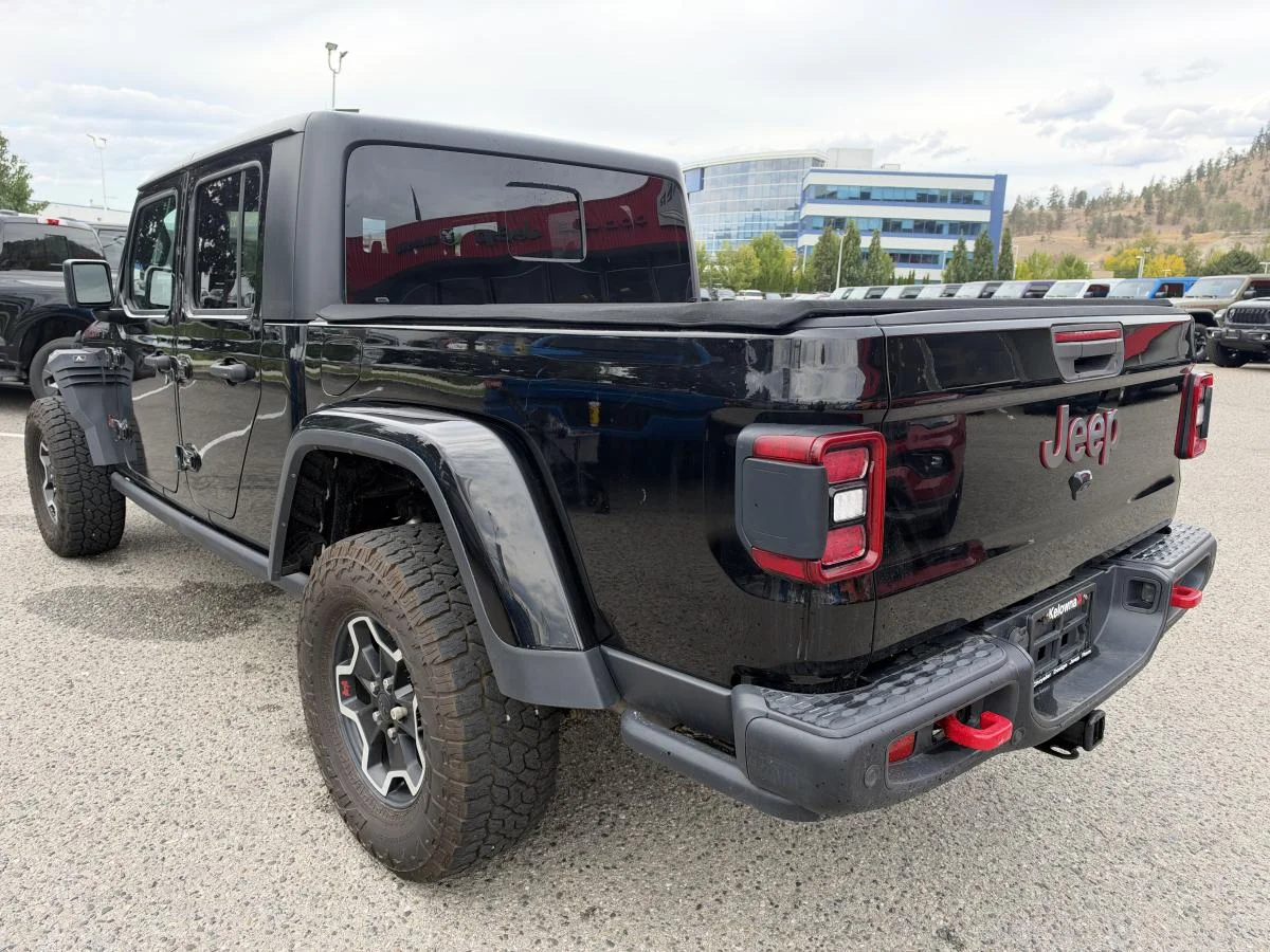 Used 2020 Black Jeep Rubicon image 4