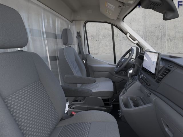 New 2026 Oxford White Ford Cutaway image 11