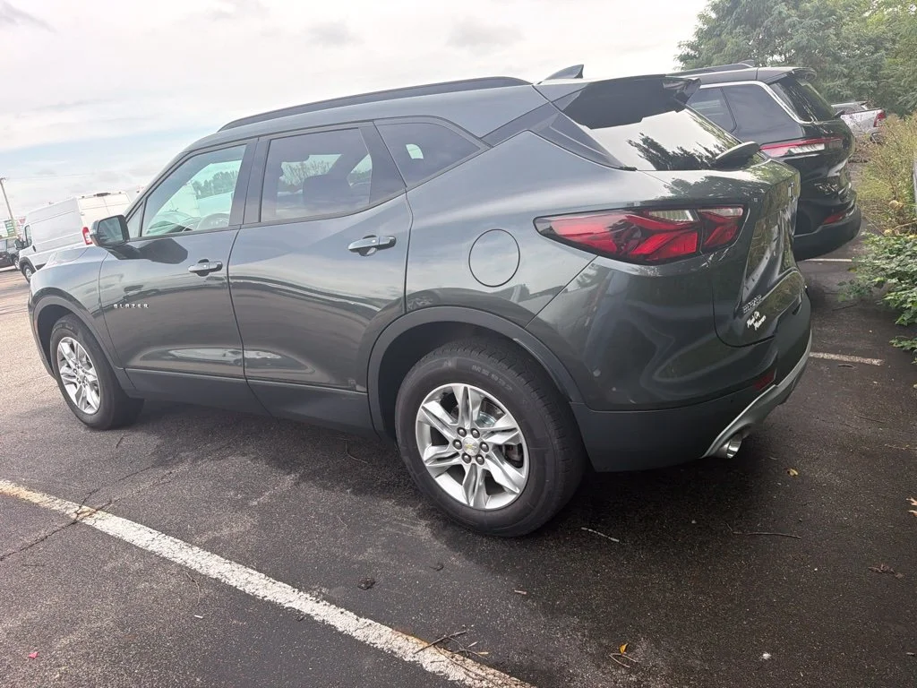 Used 2019 Gray Chevrolet Base image 5