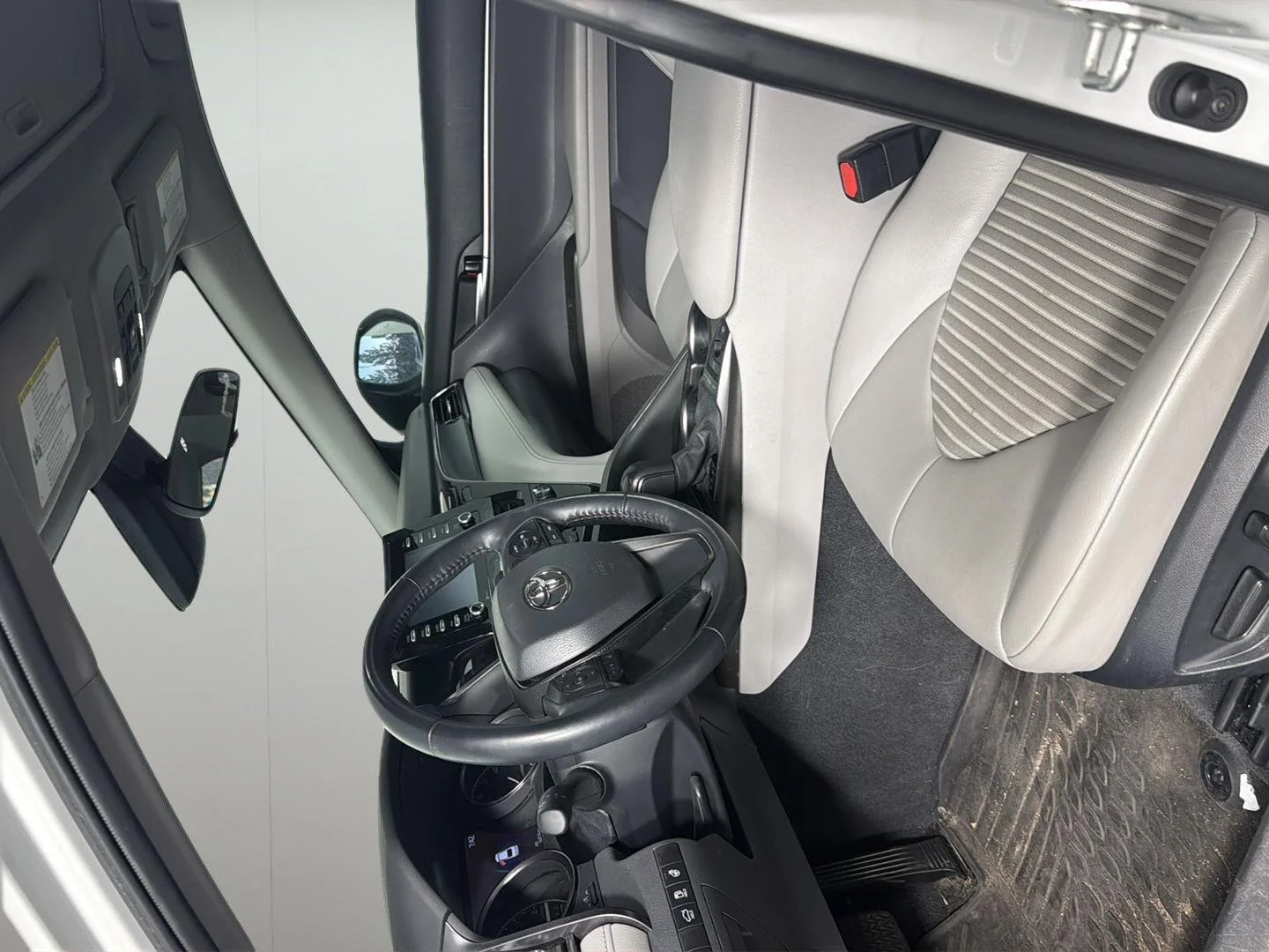 Used 2023 Ice Edge Toyota SE image 34