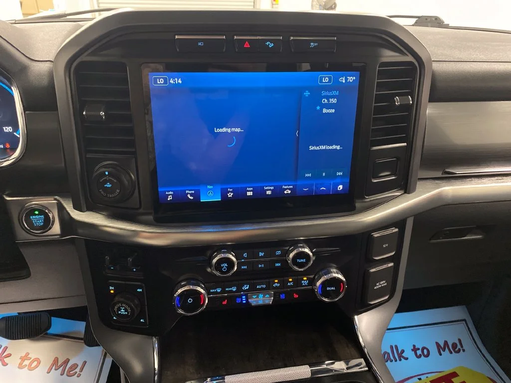 Used 2023 White Ford Lariat image 25