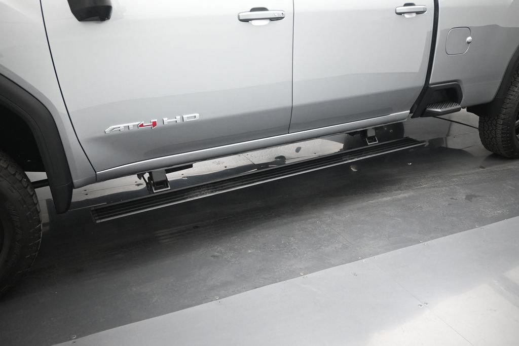Used 2025 Silver GMC AT4 image 26