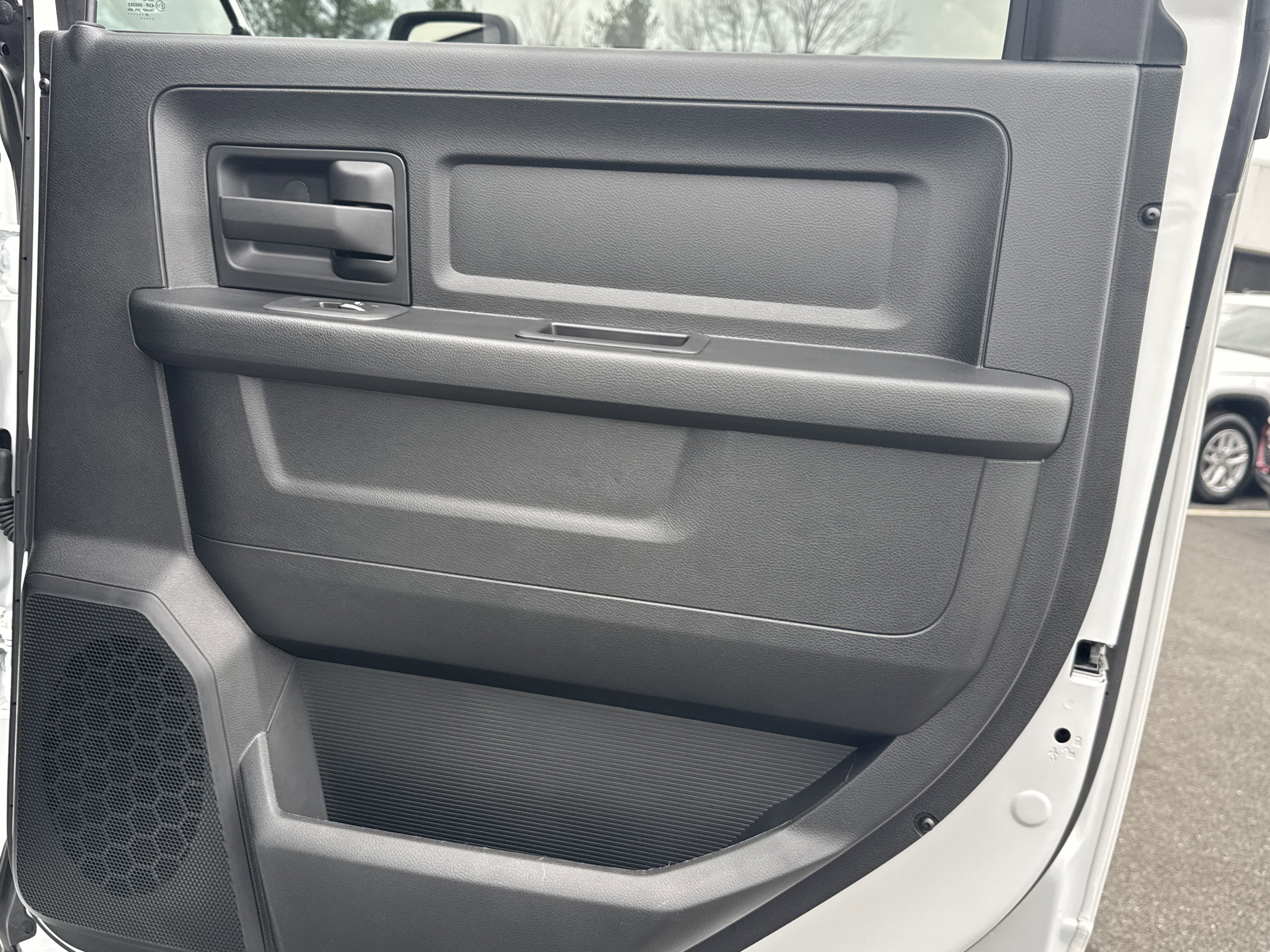 New 2026 Bright White Clearcoat RAM Tradesman image 19