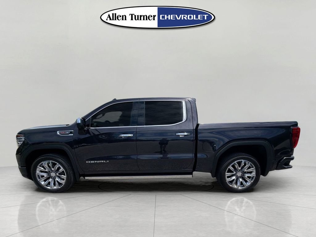 Used 2022 Silver GMC Denali image 6