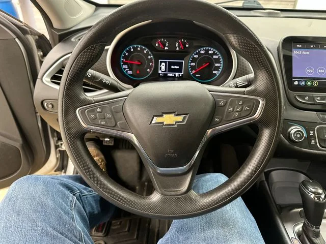 Used 2020 Silver Chevrolet LS image 12