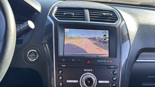 Used 2019 Black Ford Limited image 28