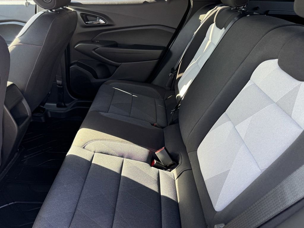 Certified Used 2024 Green Chevrolet 1RS image 14