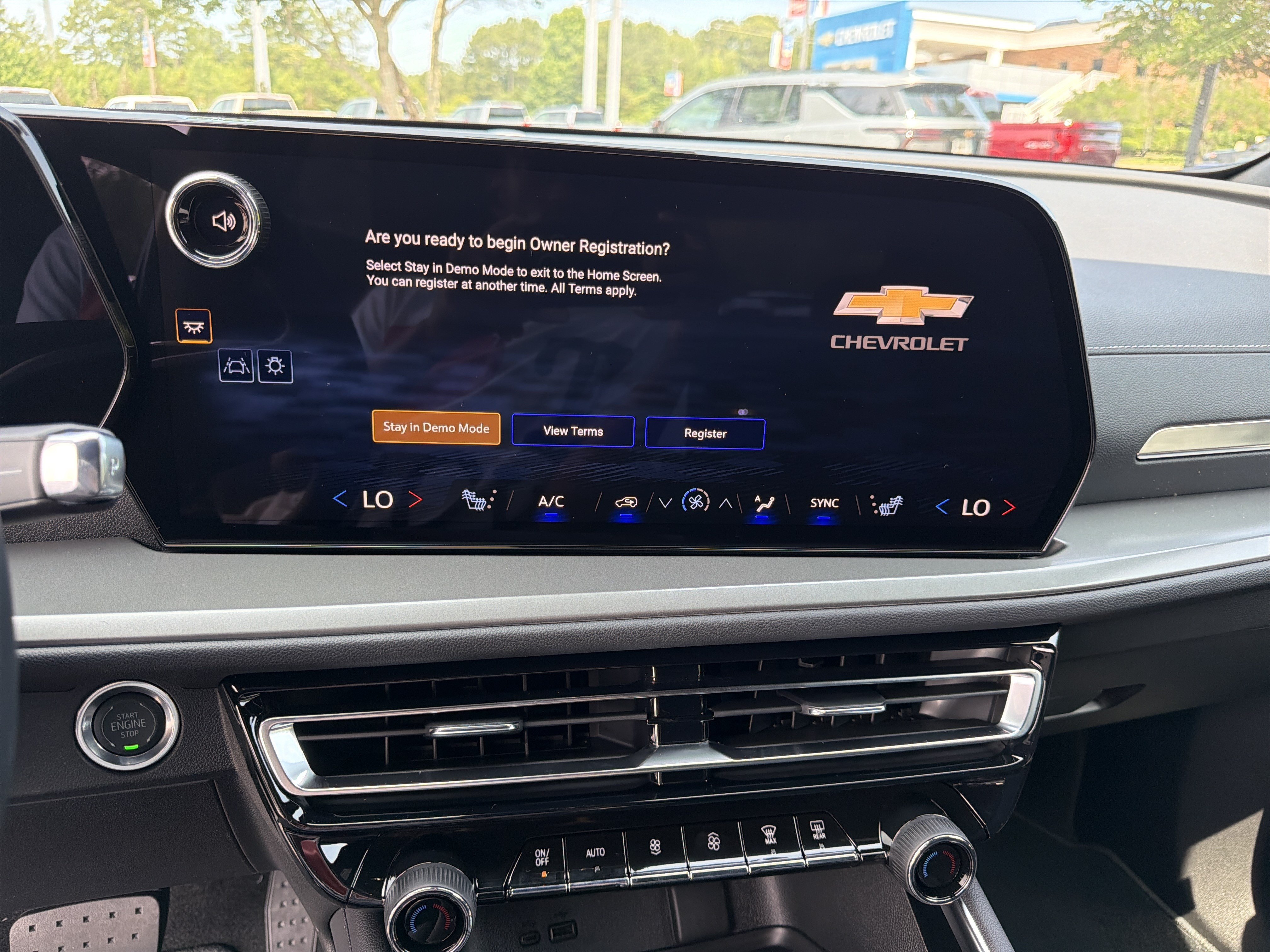 New 2026 Mosaic Black Metallic Chevrolet LT image 28