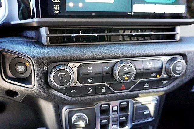 New 2026 41 Jeep Sport S image 30