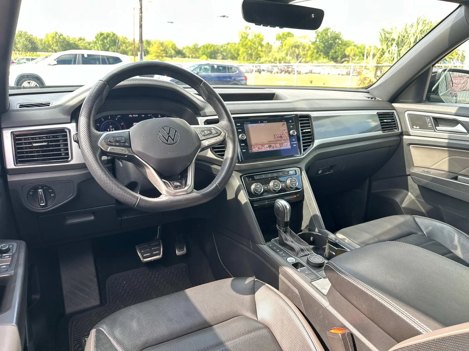 Certified Used 2022 Tourmaline Blue Metallic Volkswagen 3.6L V6 SEL Premium R-Line 4MOTION image 12
