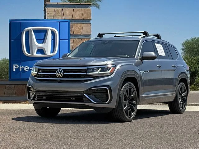 2023 Volkswagen Atlas 3.6L SEL Premium R-Line 4MOTION's photo