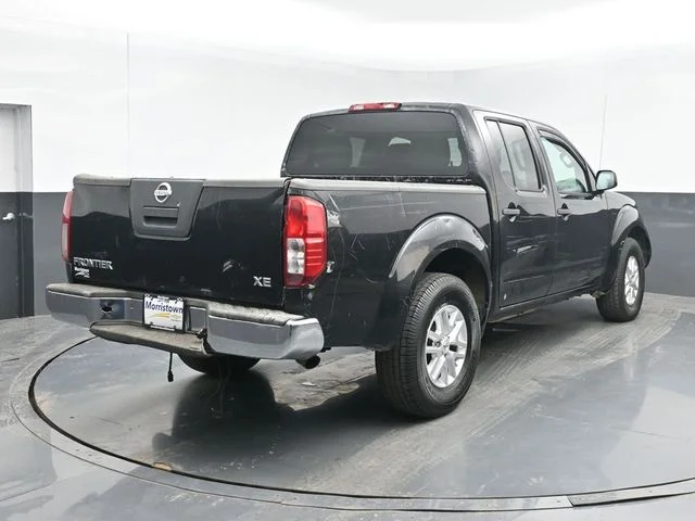 Used 2015 Black Nissan SV image 13