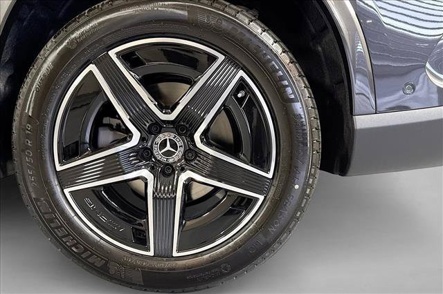 New 2026 Graphite Grey Metallic Mercedes-Benz GLC 300 image 59
