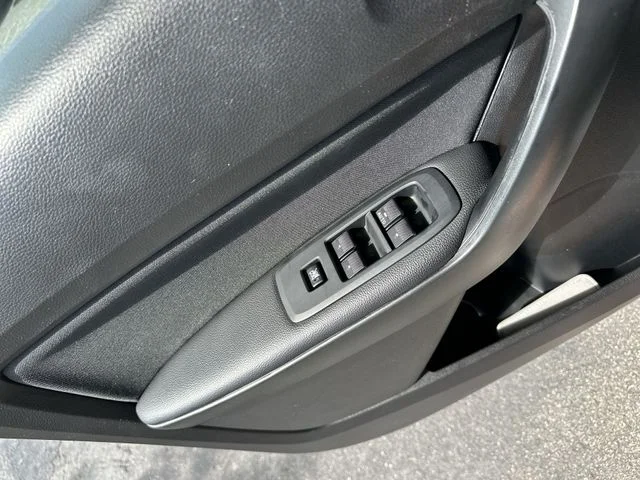 Used 2021 Gray Ford XLT image 14