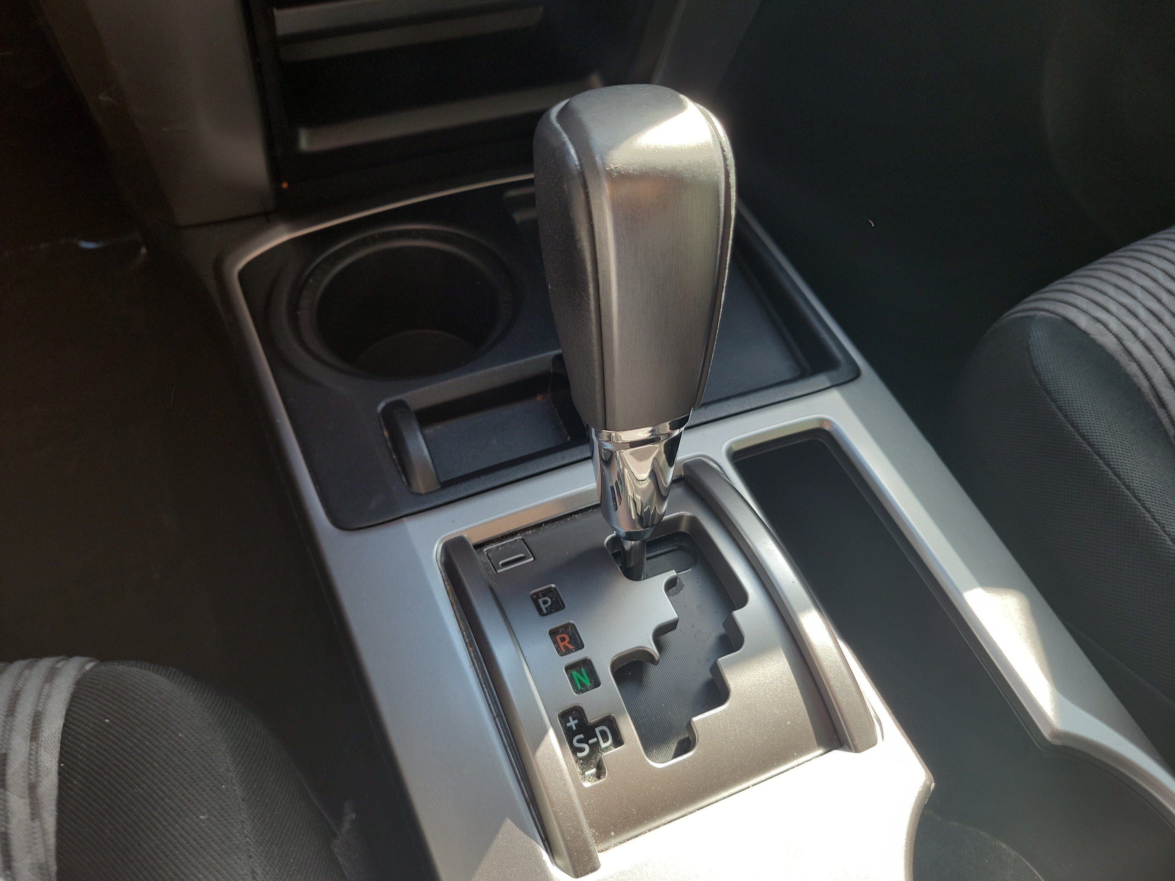 Used 2024 Ice Toyota SR5 image 28