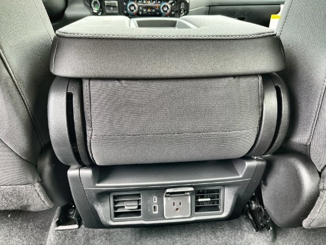 2026 Chevrolet Silverado 1500 photo 24 of 35