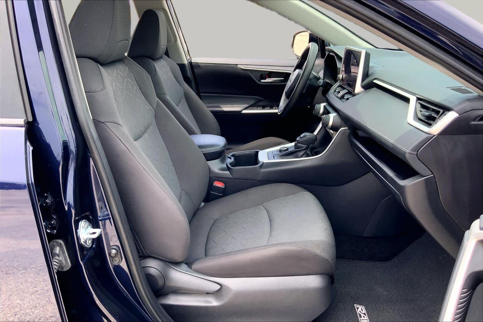 Certified Used 2024 Blueprint Toyota Hybrid XLE image 9