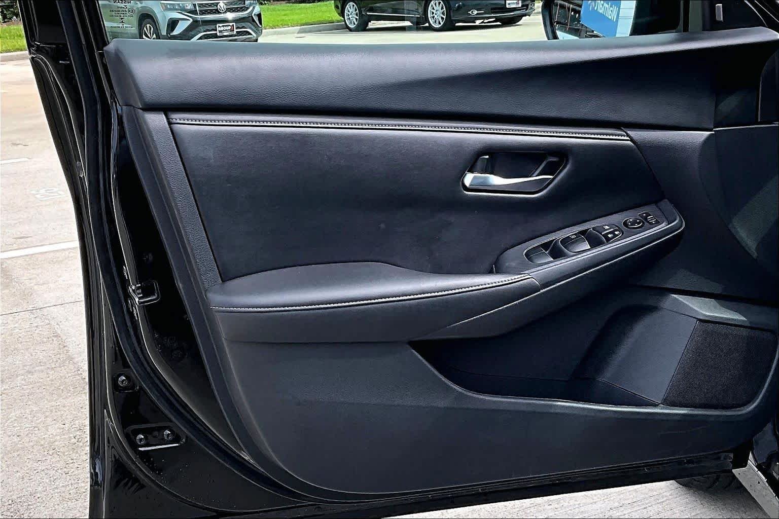 Used 2024 Super Black Nissan SV image 22