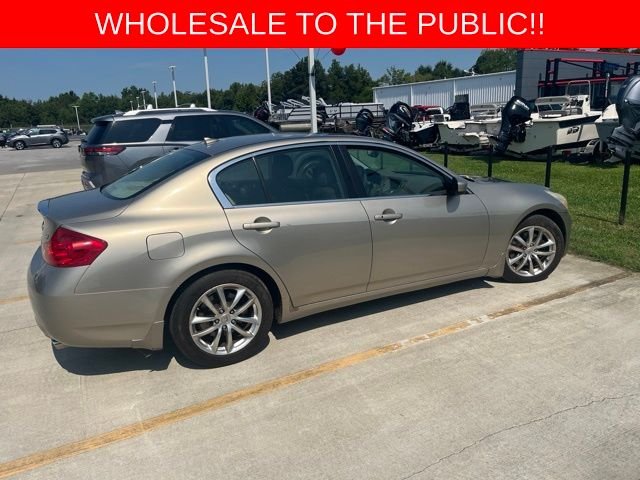 Used 2009 Beige INFINITI Journey image 4