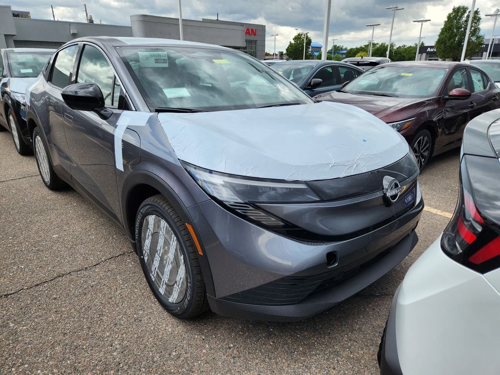 2026 Nissan Leaf S+'s photo