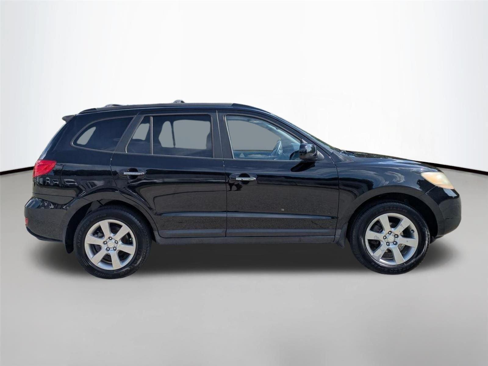 Used 2009 Ebony Black Hyundai Limited image 4