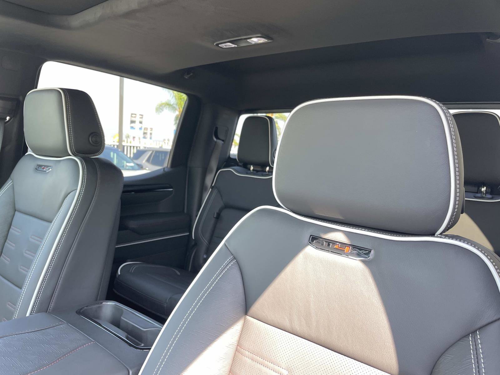 2026 GMC Sierra 1500 AT4X - Photo 23