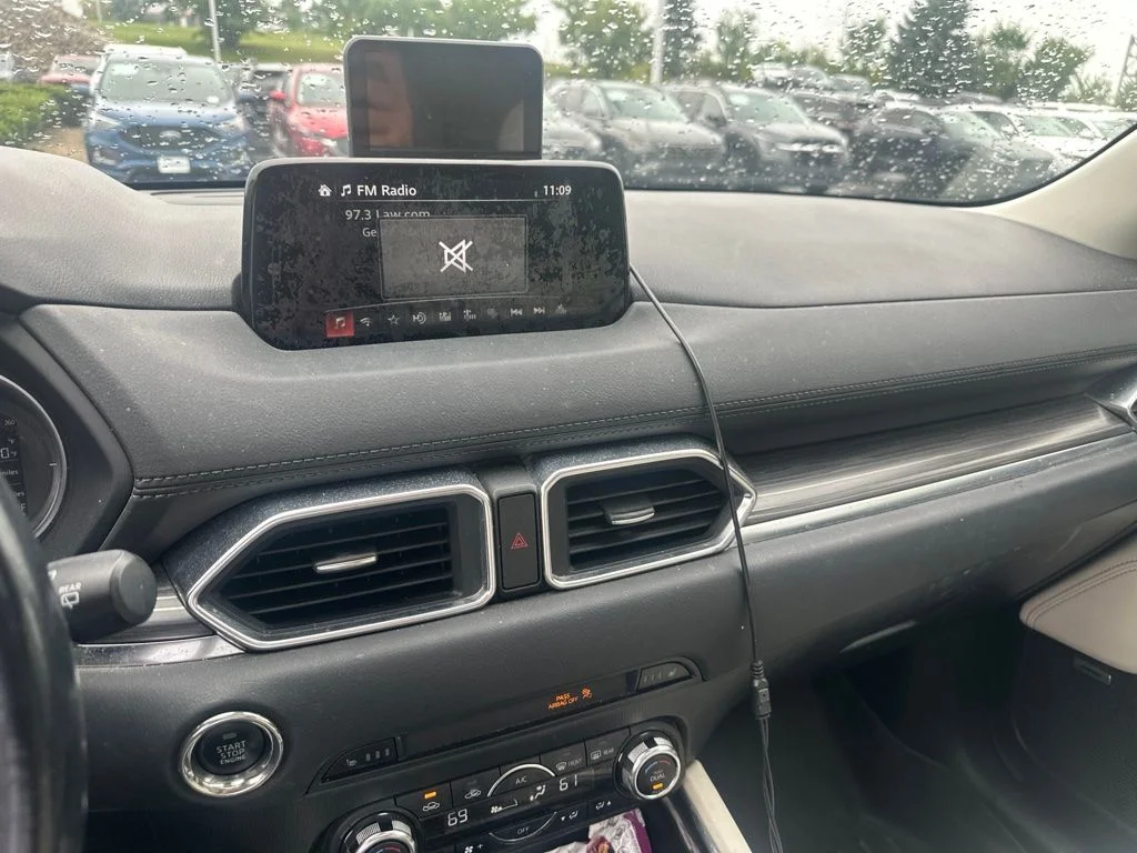 Used 2017 White Mazda Grand Select image 2