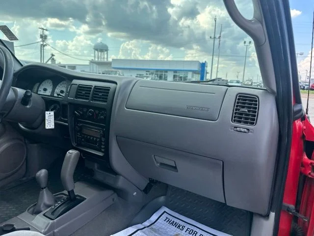 Used 2004 Radiant Red Toyota Base image 8