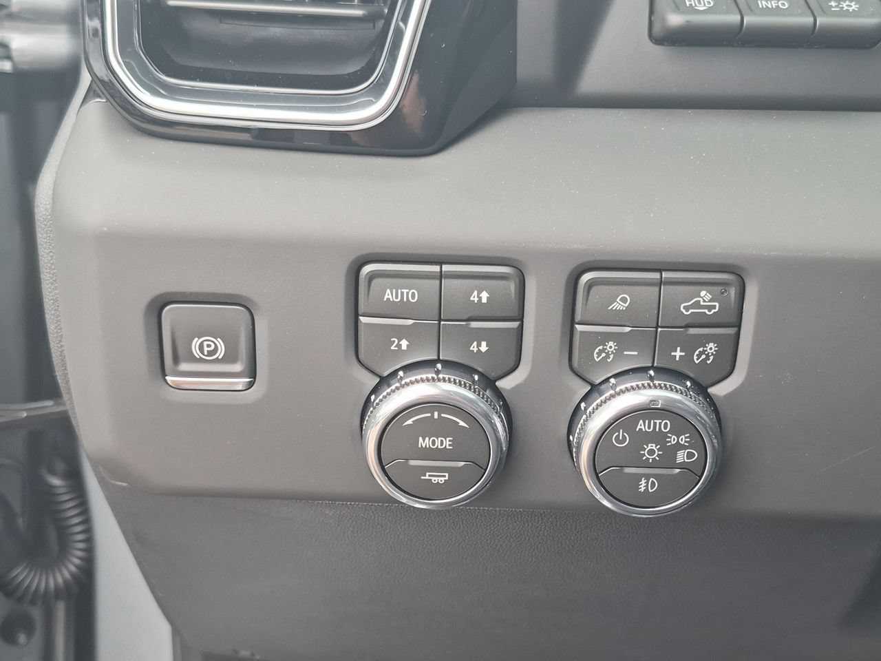 2026 GMC Sierra 1500 Denali - Photo 18