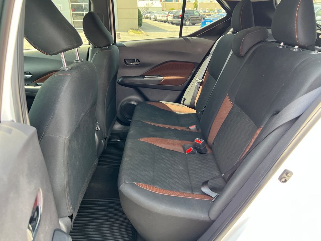 Used 2024 White Nissan SR image 14