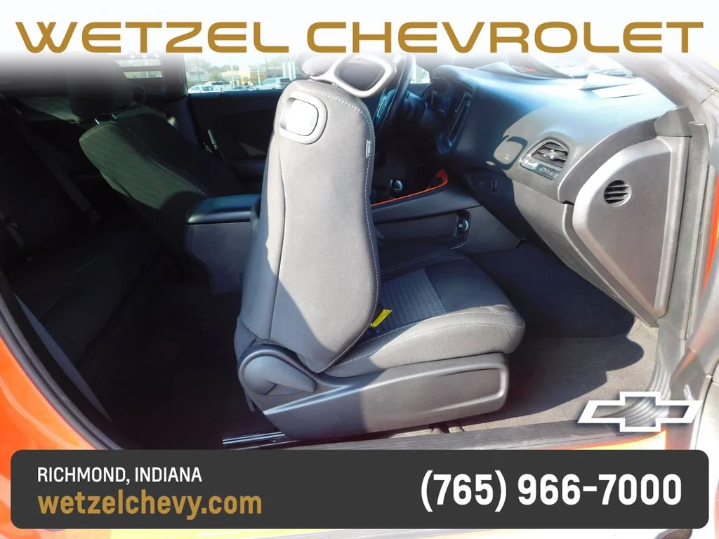 Used 2023 Orange Dodge SXT image 19