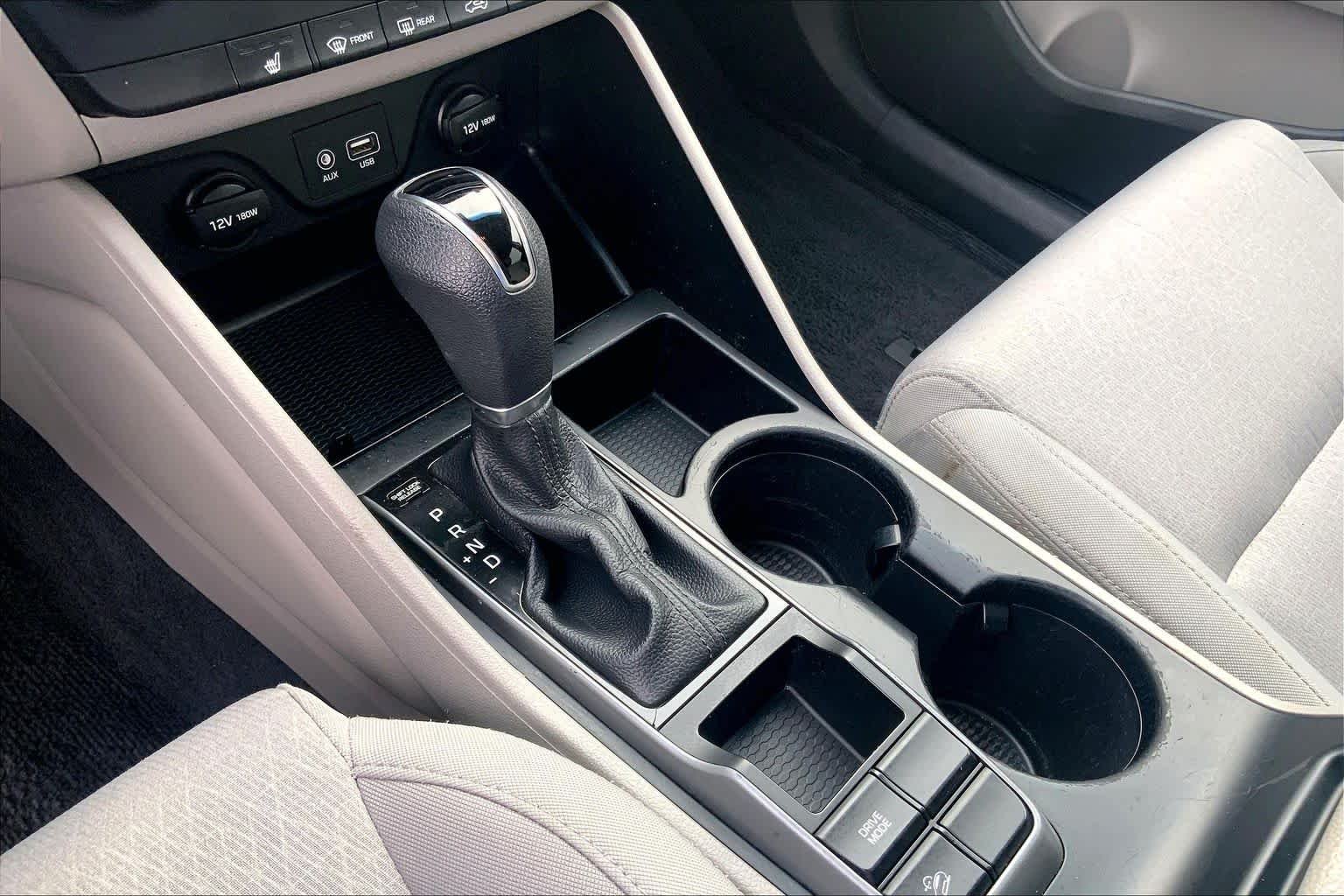 Used 2018 Coliseum Gray Hyundai SEL image 15