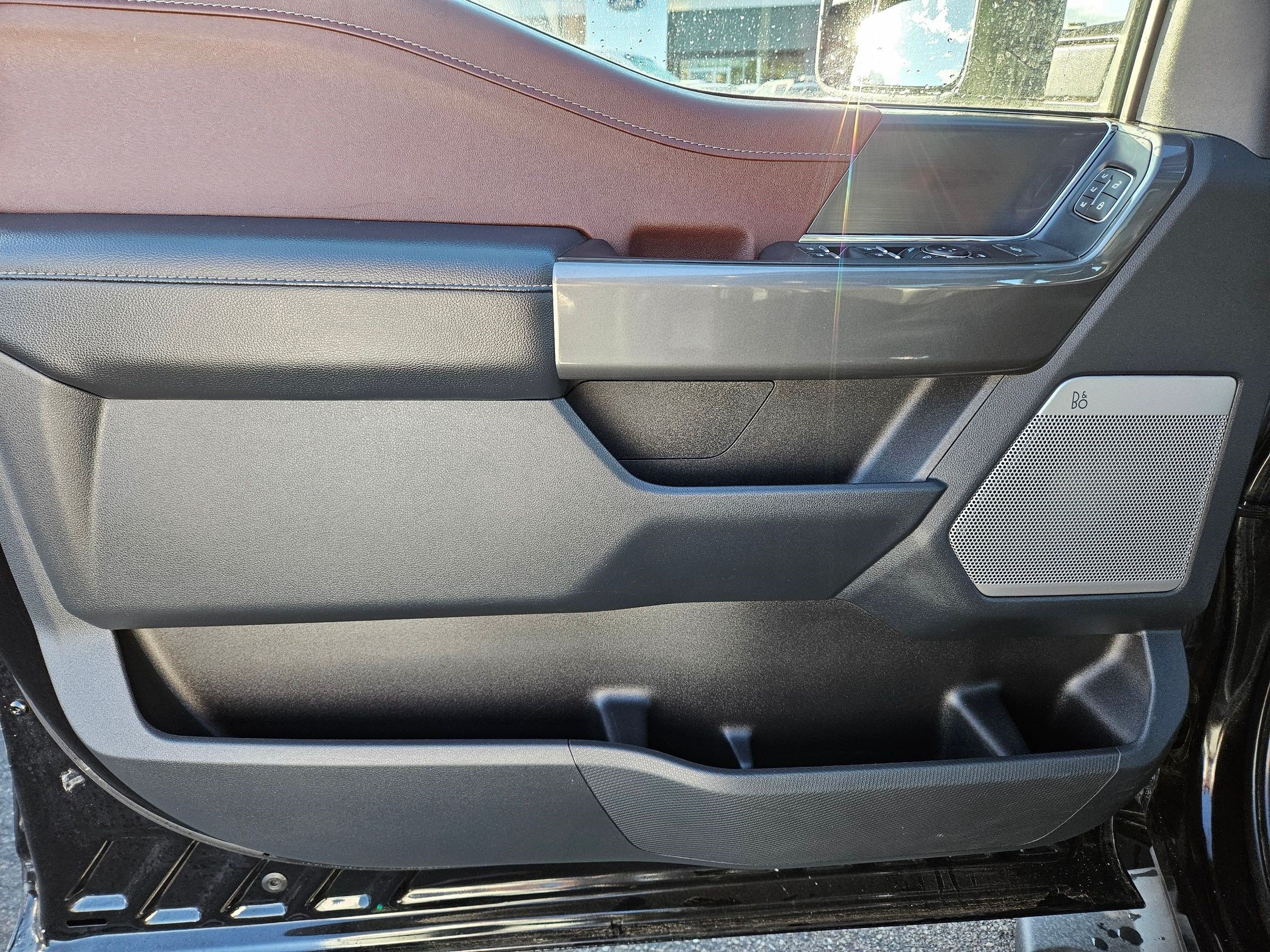 Used 2023 Black Ford LARIAT image 12