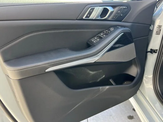 2026 BMW X7 40i - Photo 20