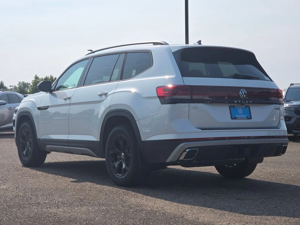 New 2026 Opal White Pearl Volkswagen 2.0T Peak Edition image 11