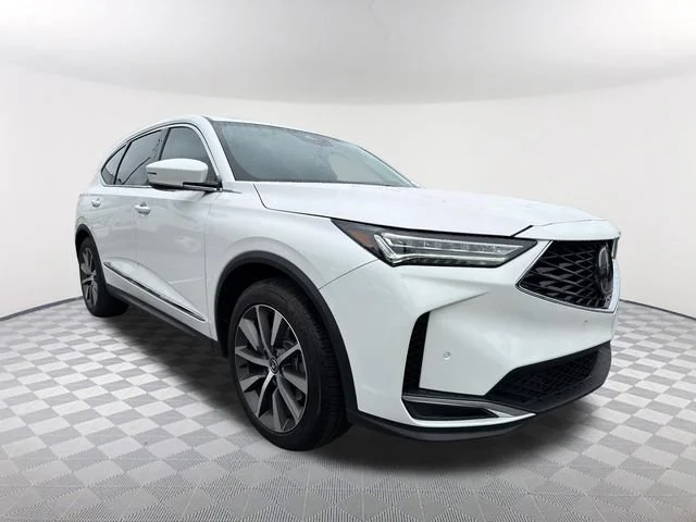Used 2025 White Acura Technology Package image 3