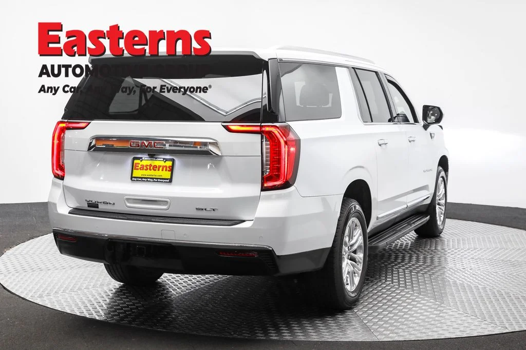 Used 2023 White GMC SLT image 5