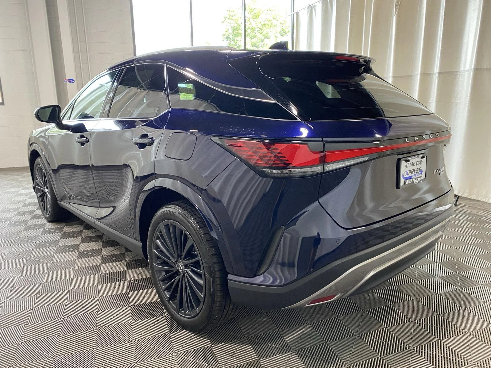 Used 2024 Nightfall Mica Lexus RX 350 Premium image 11