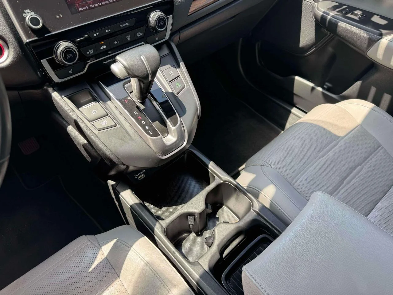Used 2020 Modern Steel Metallic Honda AWD EX-L image 35