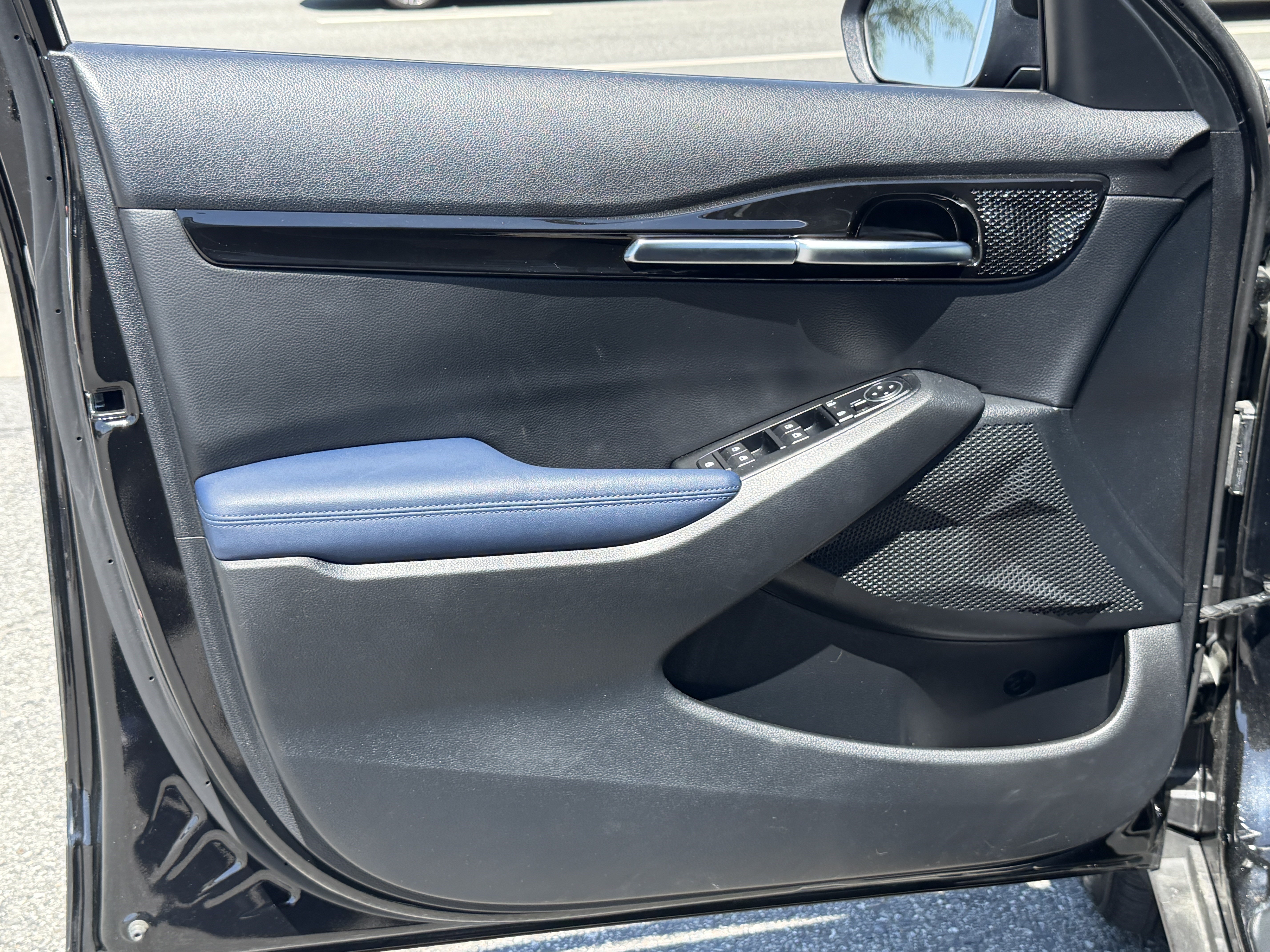 2025 Kia Seltos S - Photo 13