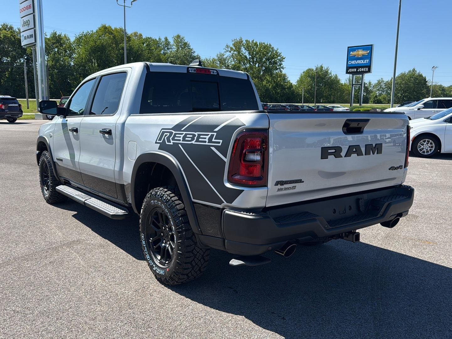 New 2026 Silver Zynith Exterior Paint RAM Rebel image 19