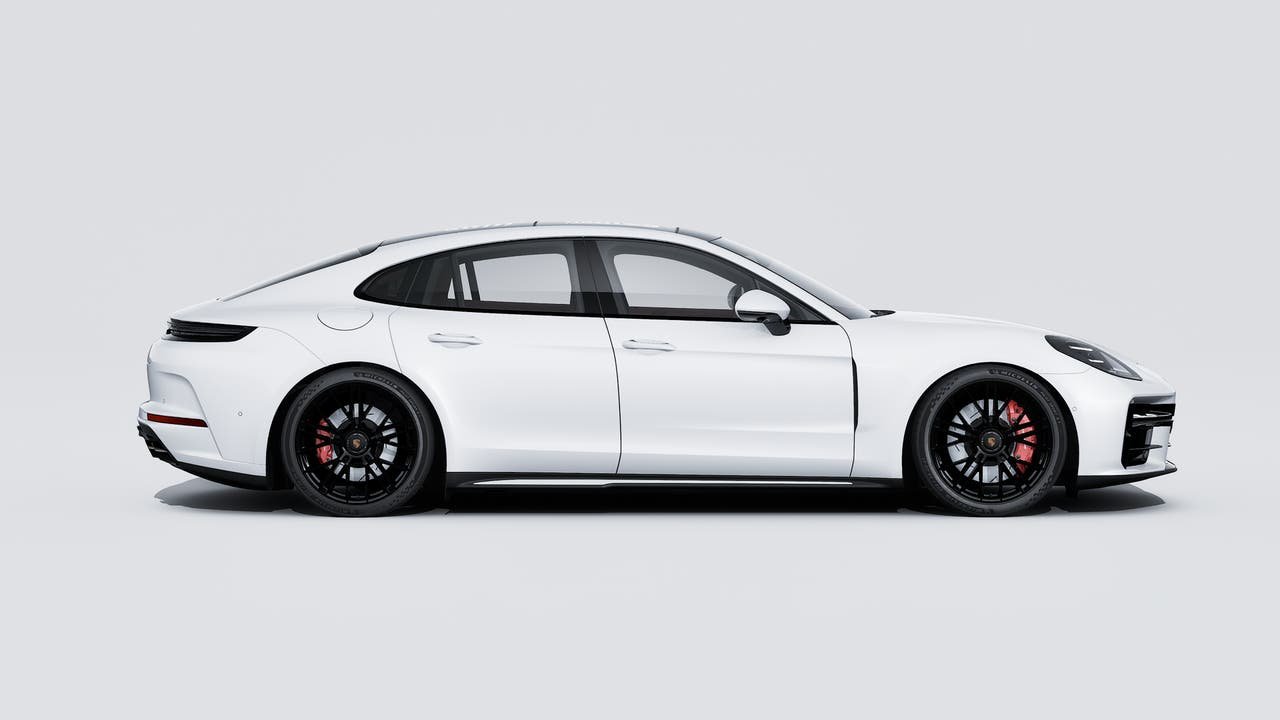 New 2027 Carrara White Metallic Porsche GTS image 6