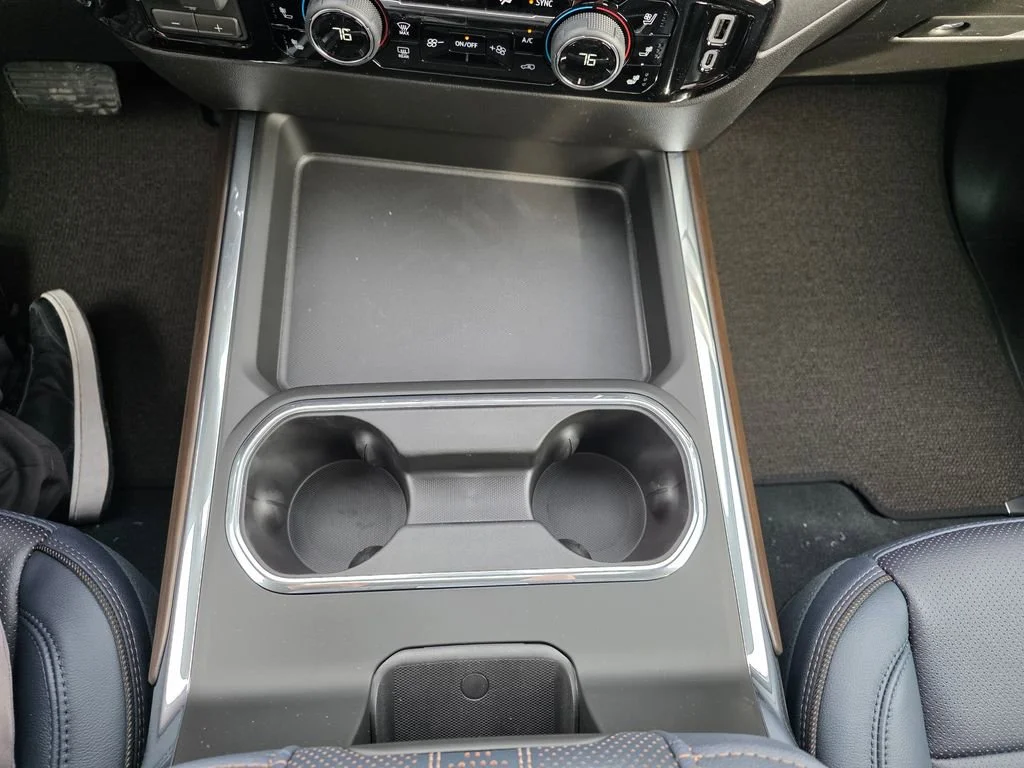 2026 Chevrolet Silverado 3500 HD High Country - Photo 26