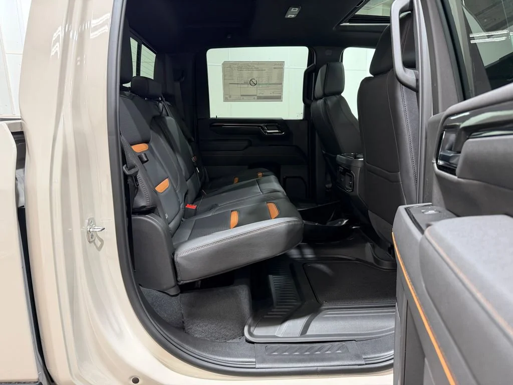 2026 GMC Sierra 2500HD AT4 - Photo 44