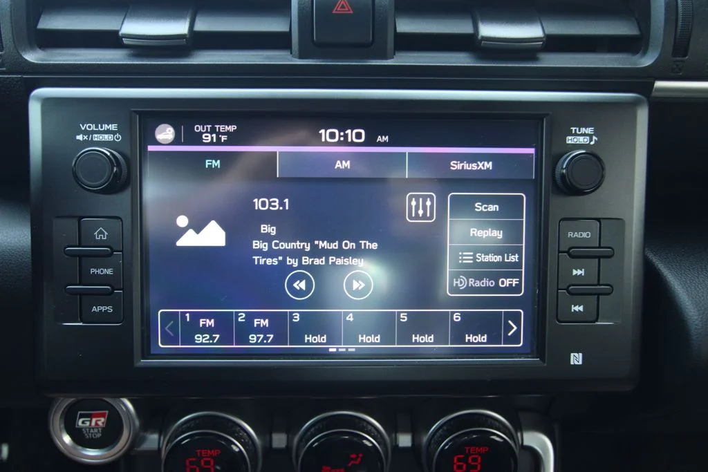 Used 2022 Red Toyota Premium image 29