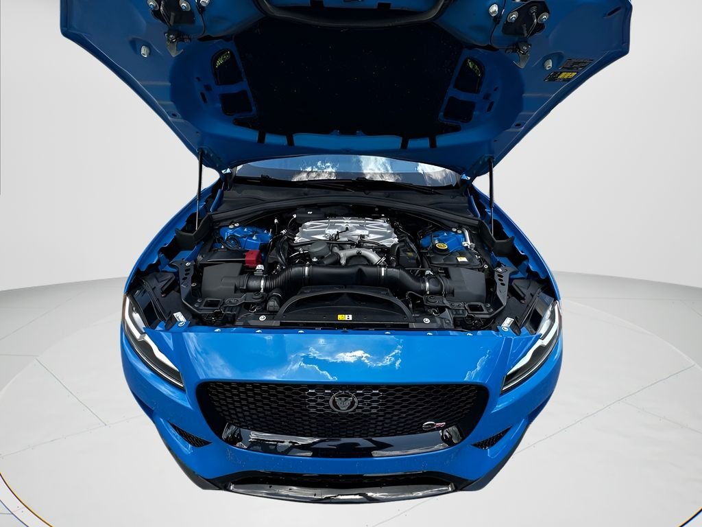 Used 2020 Blue Jaguar SVR image 26