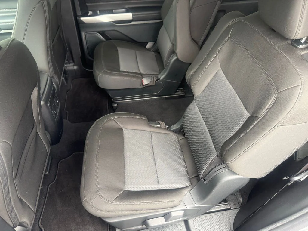 Certified Used 2024 Gray Metallic Ford XLT image 34