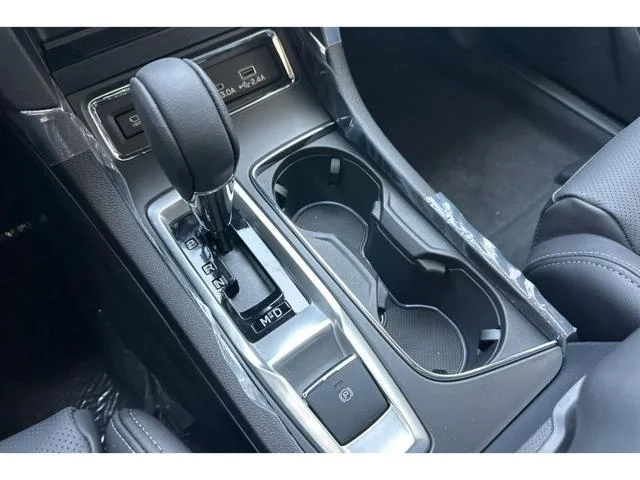 New 2026 MAGNETITE GRAY METALLIC Subaru Limited 8-Passenger image 48