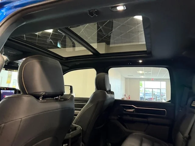 New 2026 Hydro Blue Pearl-Coat Exterior Paint RAM Big Horn image 10