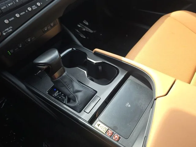 Used 2025 White Lexus 350 image 27